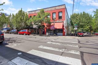 403 1st, Suites 6/7 Av W 6/7, Albany, OR 97321