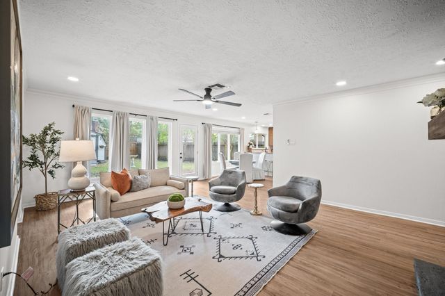 13711 Cologne Drive, Houston, TX 77065
