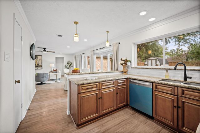 13711 Cologne Drive, Houston, TX 77065
