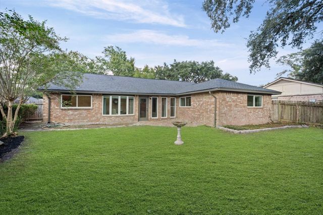 13711 Cologne Drive, Houston, TX 77065
