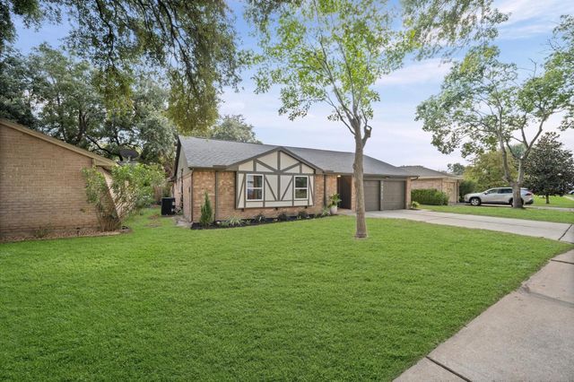 13711 Cologne Drive, Houston, TX 77065