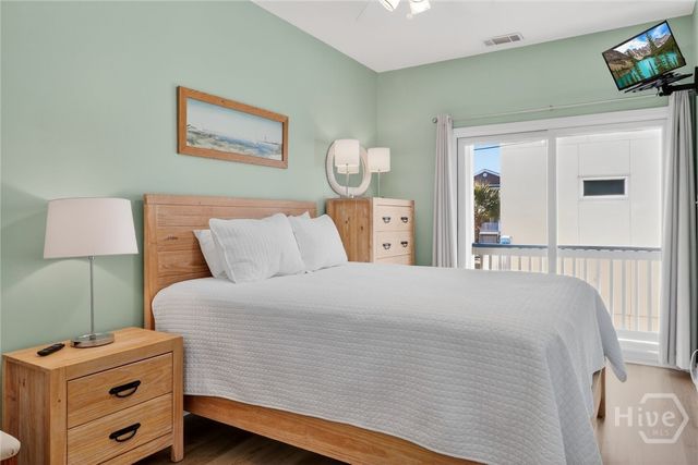 5 17th Place 4A, Tybee Island, GA 31328