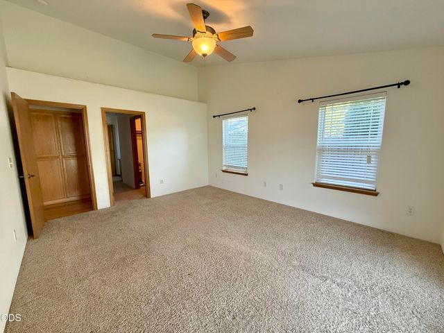 918 Win Way, Eagle Point, OR 97524