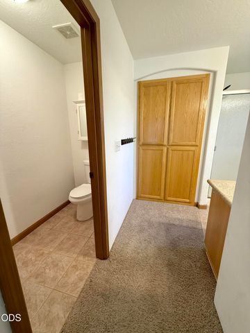 918 Win Way, Eagle Point, OR 97524
