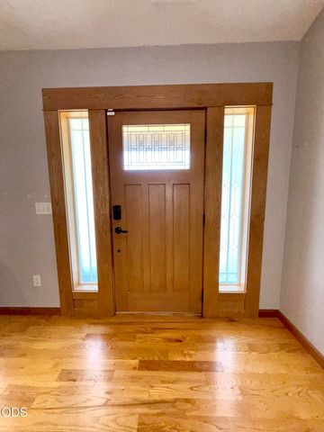 918 Win Way, Eagle Point, OR 97524