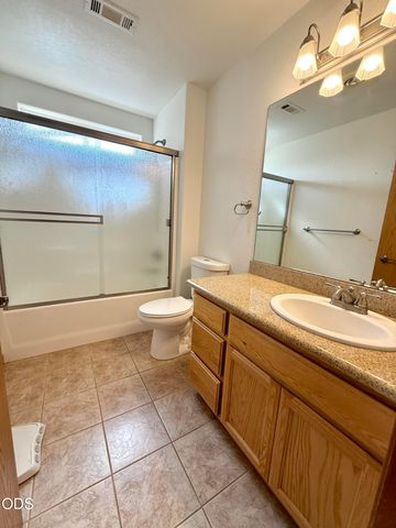 918 Win Way, Eagle Point, OR 97524