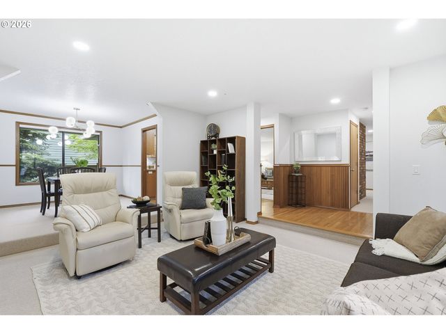 13821 Sw ASHBURY Ln, Portland, OR 97223