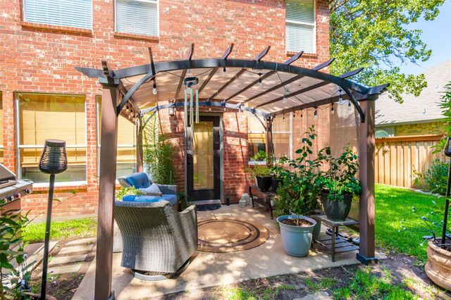 1417 Wilderness Trail, Crowley, TX 76036