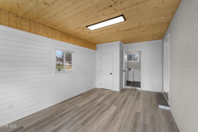 130 Utah Street, Bristol, VA 24201