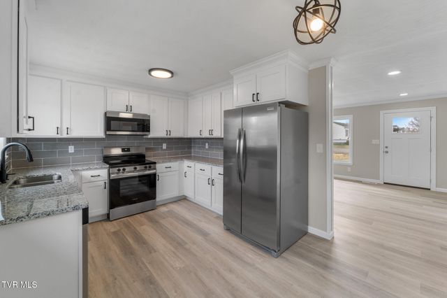 130 Utah Street, Bristol, VA 24201