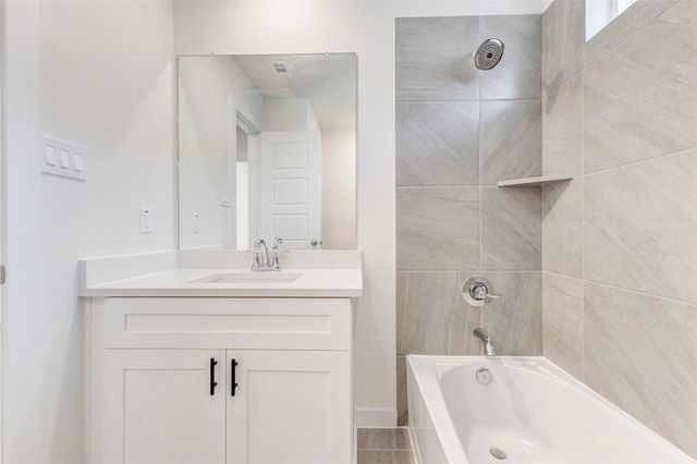 13214 Hayden Peak, Iowa Colony, TX 77583