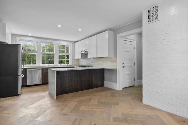 476 Heath Street, Brookline, MA 02467