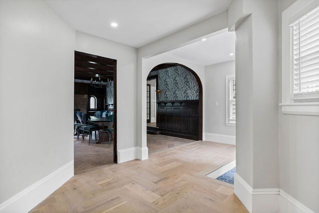 476 Heath Street, Brookline, MA 02467
