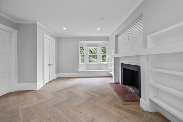 476 Heath Street, Brookline, MA 02467