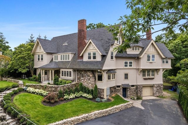 476 Heath Street, Brookline, MA 02467