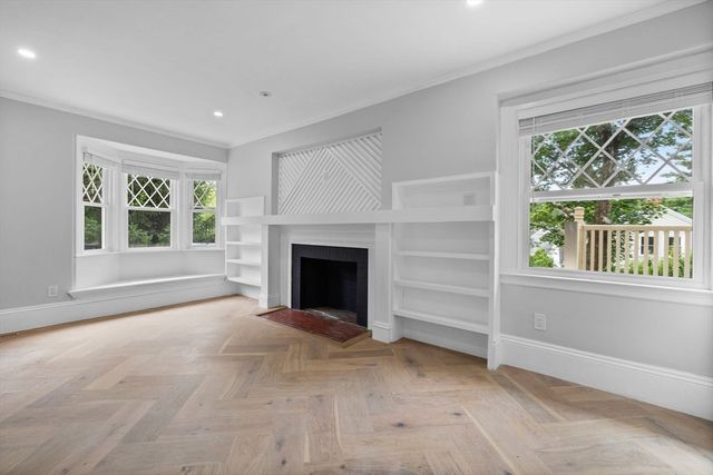 476 Heath Street, Brookline, MA 02467