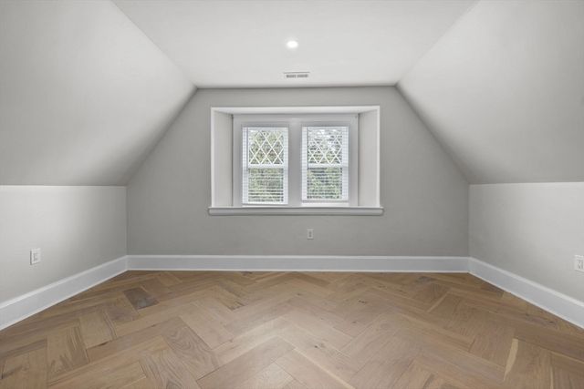 476 Heath Street, Brookline, MA 02467