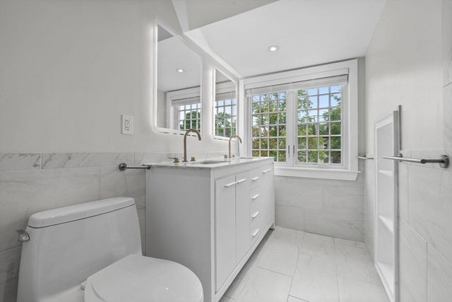 476 Heath Street, Brookline, MA 02467