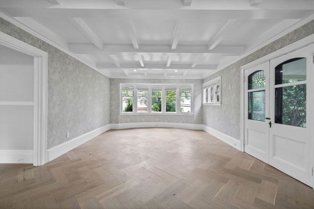 476 Heath Street, Brookline, MA 02467
