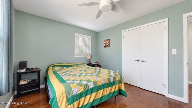 2300 Parkwood Rd, Louisville, KY 40214