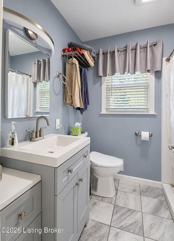 2300 Parkwood Rd, Louisville, KY 40214