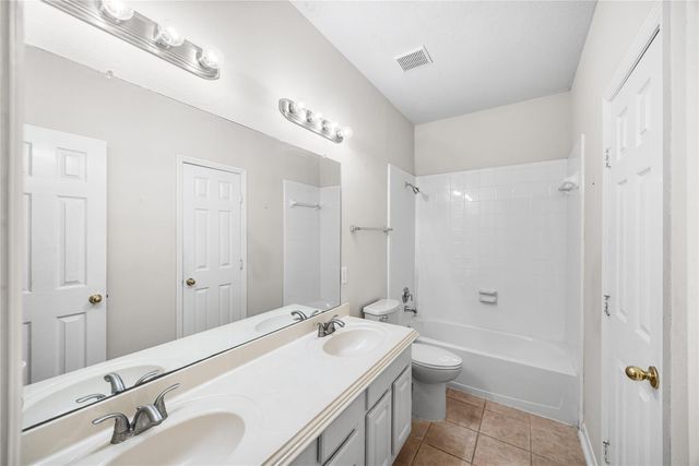 15207 Flameleaf Gardens Court, Cypress, TX 77433