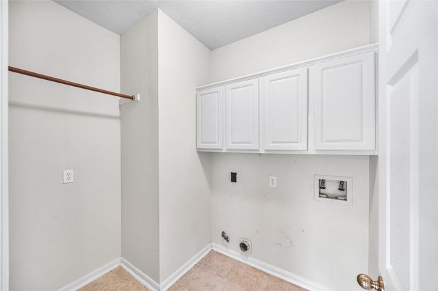 15207 Flameleaf Gardens Court, Cypress, TX 77433