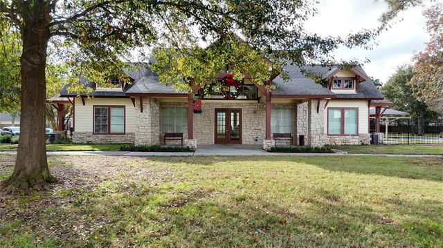 15207 Flameleaf Gardens Court, Cypress, TX 77433