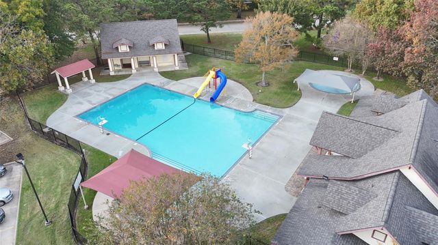 15207 Flameleaf Gardens Court, Cypress, TX 77433