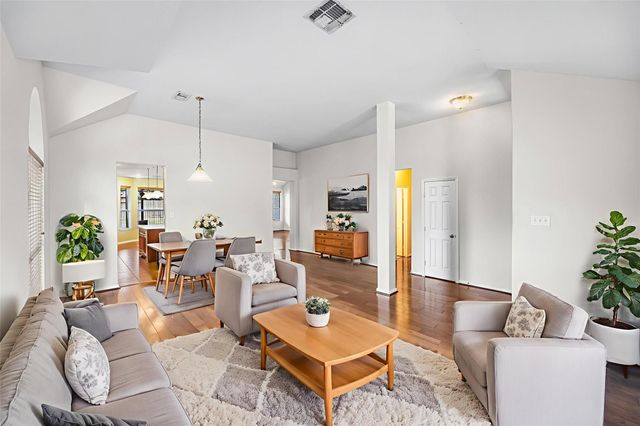 15207 Flameleaf Gardens Court, Cypress, TX 77433