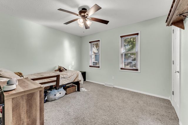 1651 W Lindberg Street, Springfield, MO 65807