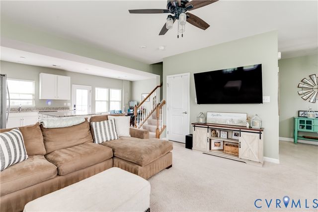 16524 Thornapple Aly, Moseley, VA 23120