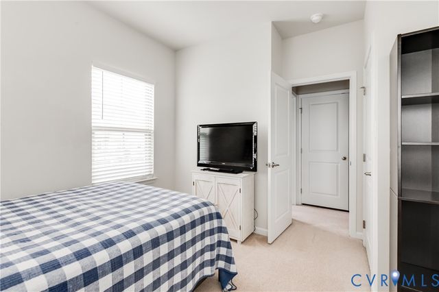 16524 Thornapple Aly, Moseley, VA 23120