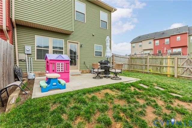 16524 Thornapple Aly, Moseley, VA 23120
