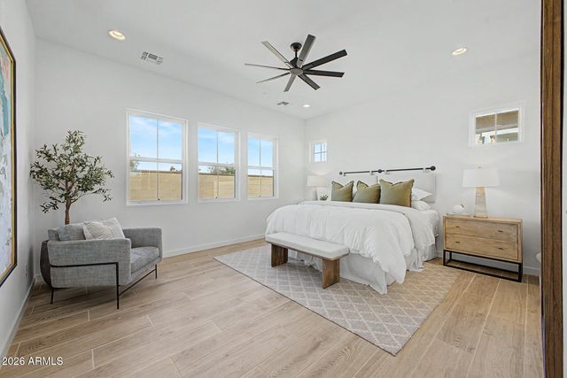 3718 E ROCHELLE Circle, Mesa, AZ 85213