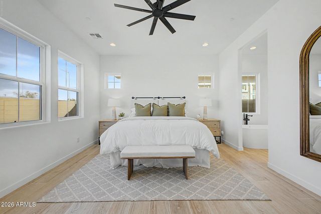 3718 E ROCHELLE Circle, Mesa, AZ 85213
