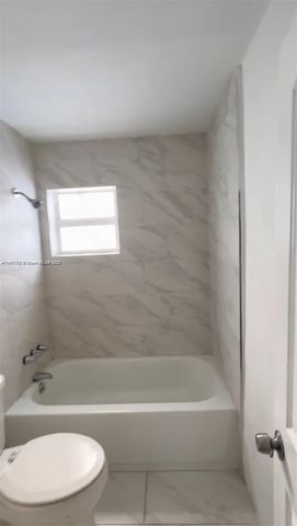 2864 NW 6th Ct 2, Fort Lauderdale, FL 33311