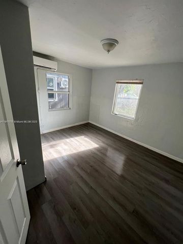 2864 NW 6th Ct 2, Fort Lauderdale, FL 33311