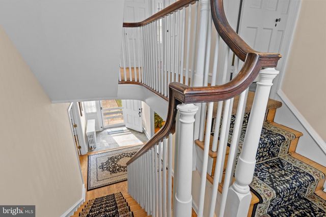 609 PARK LN, Wyncote, PA 19095