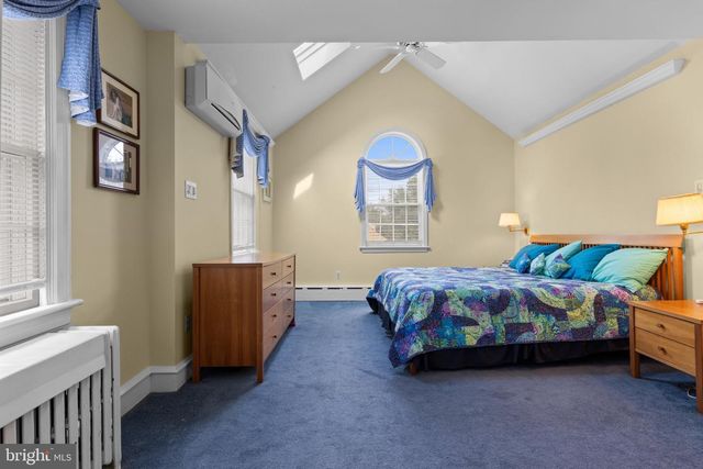609 PARK LN, Wyncote, PA 19095