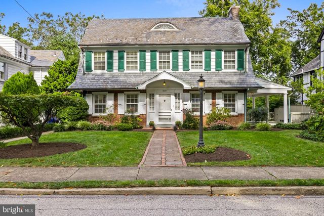 609 PARK LN, Wyncote, PA 19095