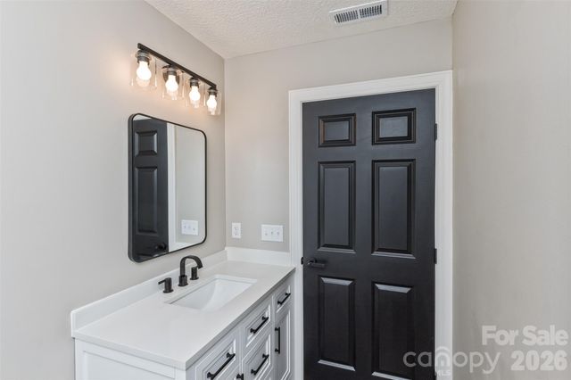 340 Matthew Lane, Canton, NC 28716