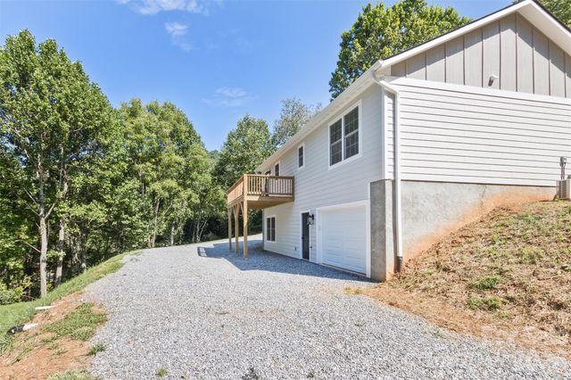340 Matthew Lane, Canton, NC 28716