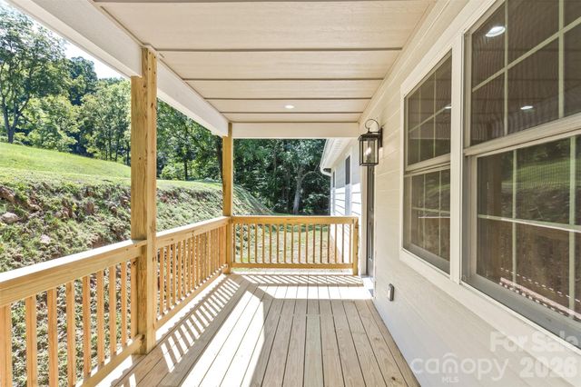 340 Matthew Lane, Canton, NC 28716