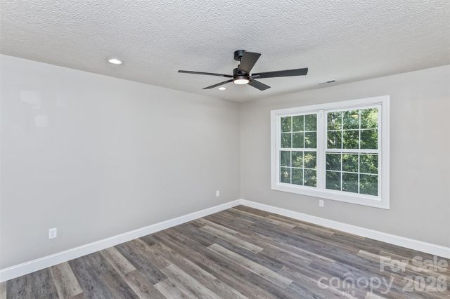340 Matthew Lane, Canton, NC 28716