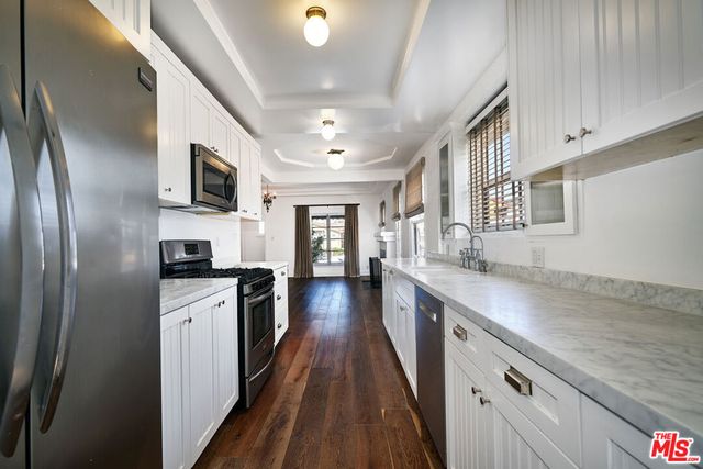 1430 S Sierra Bonita Avenue, Los Angeles, CA 90019