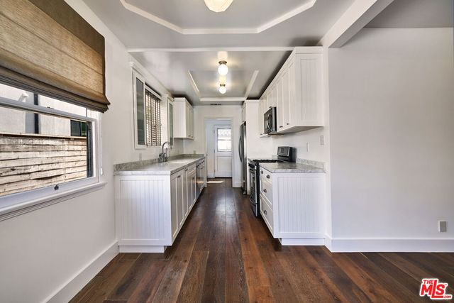 1430 S Sierra Bonita Avenue, Los Angeles, CA 90019