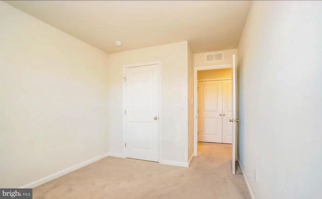 340 MAZZEO DR, Glassboro, NJ 08028