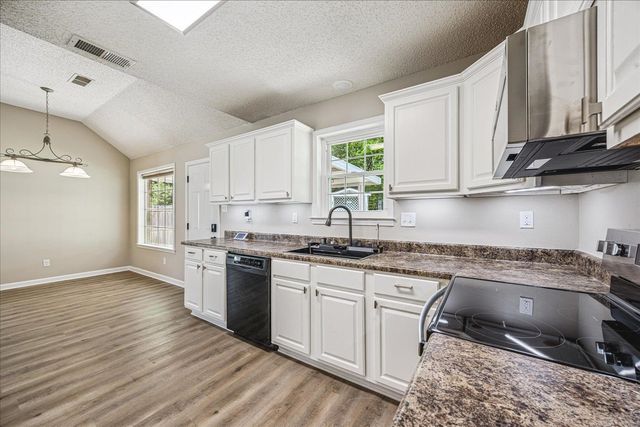 7828 CHANEY LN, Bartlett, TN 38133