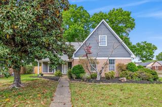 7828 CHANEY LN, Bartlett, TN 38133